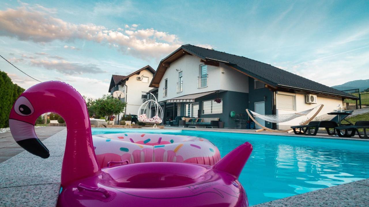 Villa De Luxe Bihac Exterior photo